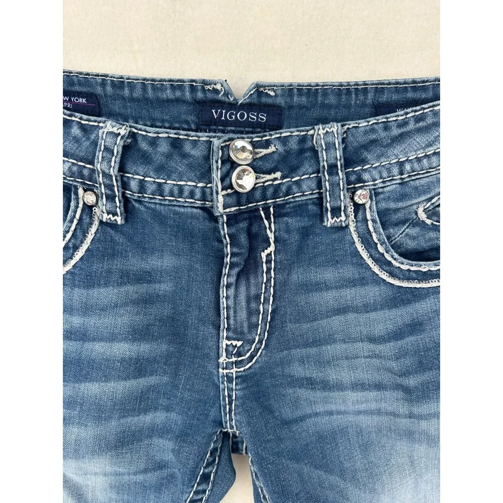 Vigoss The New‎ York Capri Jeans 31 Medium Wash Thick Stitch Rhinestone Cropped